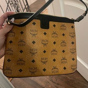 Mcm pouch